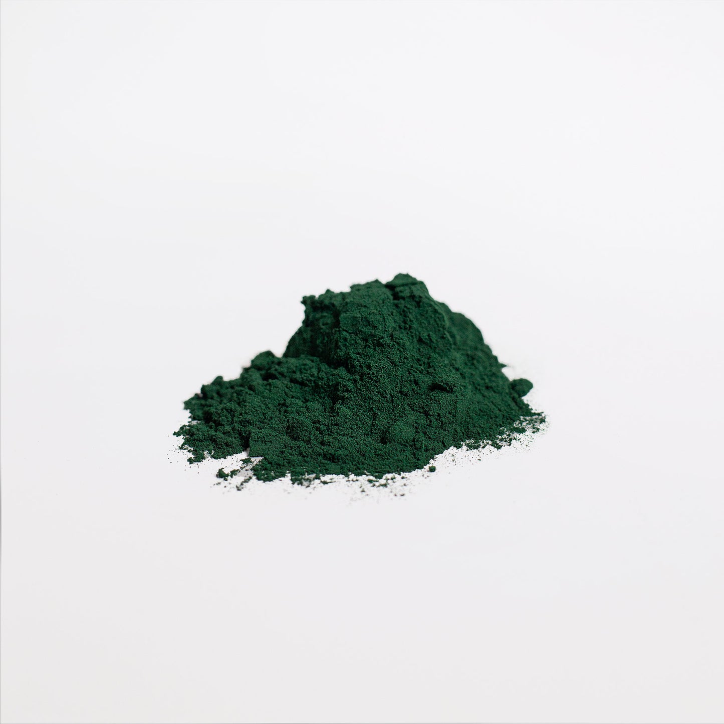 Organic Spirulina Powder - Spirulina has very high levels of iron, beta-carotene, and B vitamins *Great to add in smoothies*